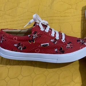 Red Tennis shoes Minnie Mouse Love ❤️ ❤️